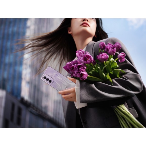Фото - Смартфон OPPO Reno 12 Pro 5G 12/512Gb Nibula Silver