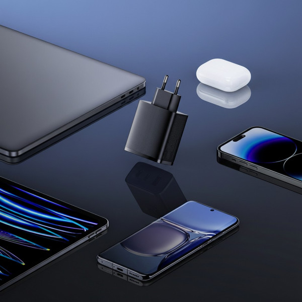 Фото - Сетевое зарядное устройство Baseus Cube Pro Fast Charger 2C+U 65W EU Cluster Black (P10152301113-00)