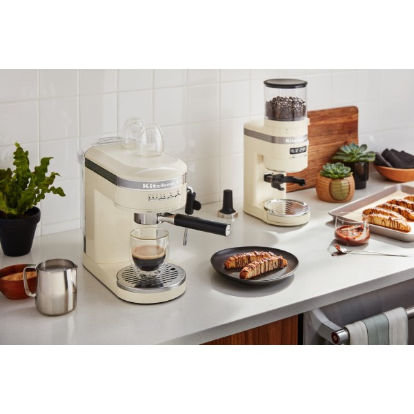 Фото - Кавомолка KitchenAid Artisan (5KCG8433EAC)