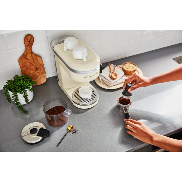 Фото - Кавоварка рожкова KitchenAid Artisan (5KES6503EAC)