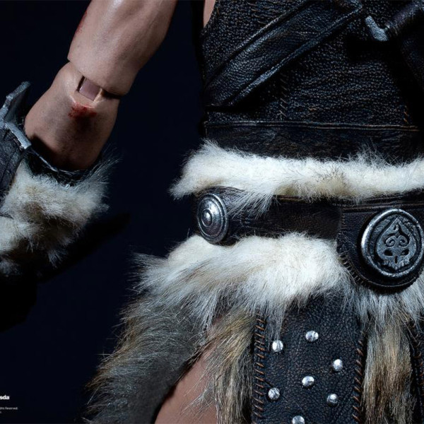 Фото - Колекційна фігурка PureArts THE ELDER SCROLLS Dragonborn Articulated Deluxe Scale 1/6 (PA002SKY)