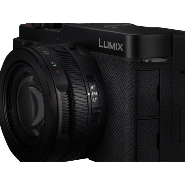 Фото - Фотокамера беззеркальная Panasonic DC-L10 Black (DC-L10E-K)