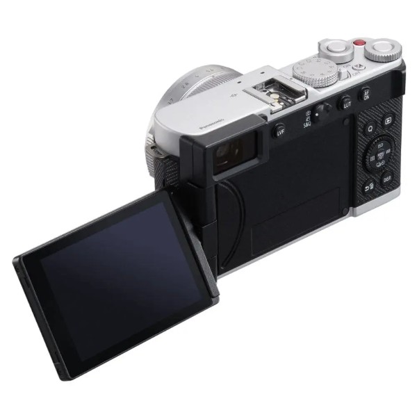 Фото - Фотокамера беззеркальная Panasonic DC-L10 Silver (DC-L10E-S)