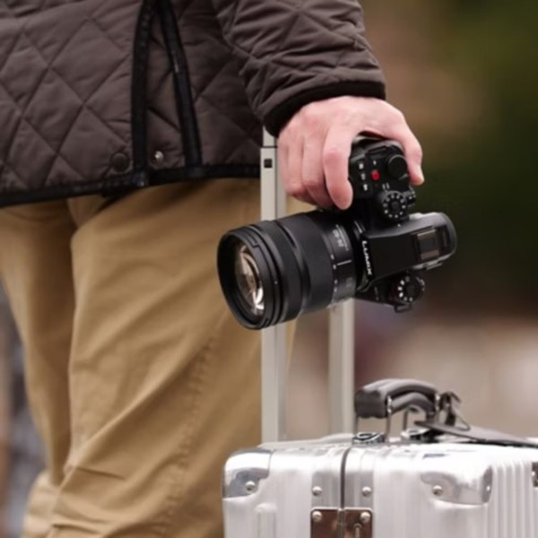 Фото - Объектив к фотокамере Panasonic Lumix S 24-60 mm F2.8 (S-E2460E)