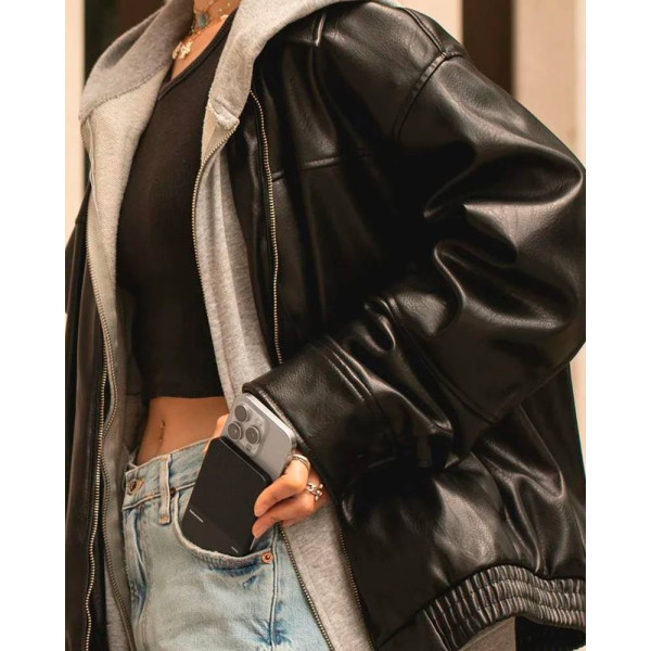 Фото - Батарея мобільна Native Union Classic Magnetic Qi2 5 000mAh Black (PB-5KMS-BLK-Q2)