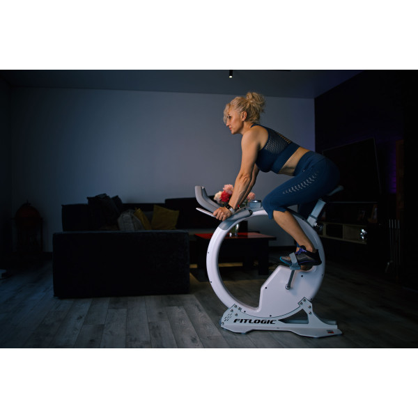 Фото - Велотренажер FitLogic B89 CircleBike
