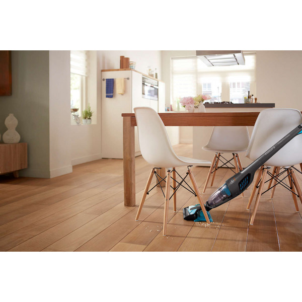 Фото - Пылесос ручной для дома Philips PowerPro Aqua FC6402/01