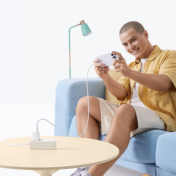 Фото - Мережевий зарядний пристрій Baseus PicoGo GaN Fast Charger 1C 45W EU Moon White (P10176800213-00)