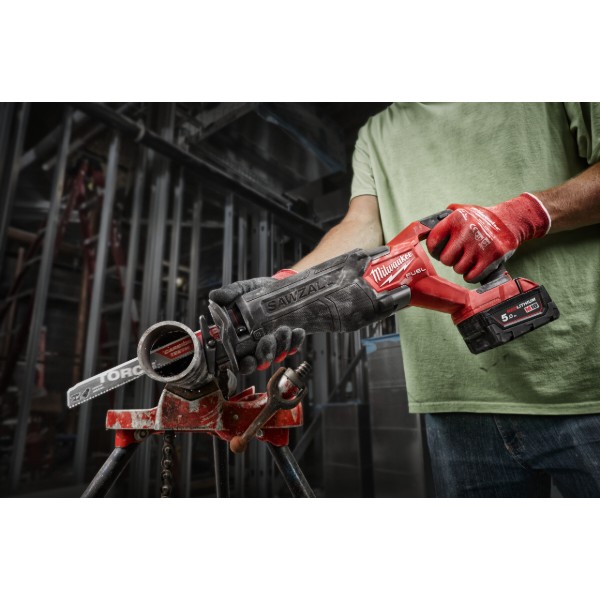Фото - Пила шабельна Milwaukee M18 FSZ-0X (4933478293)