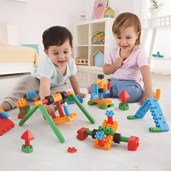 Фото - Пластиковий конструктор PolyM Ігровий майданчик 110 деталей (760011)