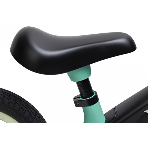 Фото - Беговел Hape зеленый (E1208)