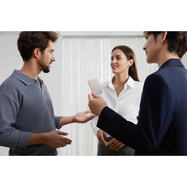 Фото - Диктофон Plaud.AI Note Silver (NB-100-SI)