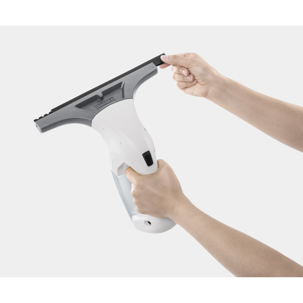 Фото - Пылесос оконный Karcher WV 1 Plus (1.633-608.0)
