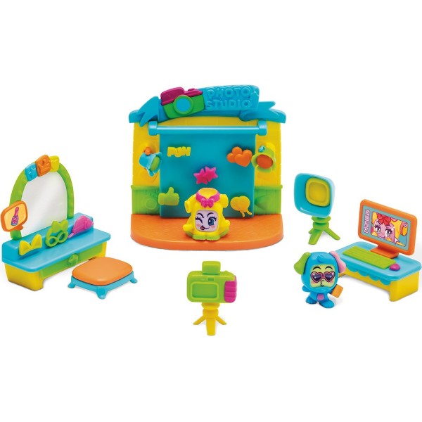Фото - Набір ігрових фігурок Moji Pops «Box I Like» – ФОТОСТУДІЯ (2 фігурки, аксесуари)(PMPSV112PL60) Фото - Набір ігрових фігурок Moji Pops «Box I Like» – ФОТОСТУДІЯ (2 фігурки, аксесуари)(PMPSV112PL60)