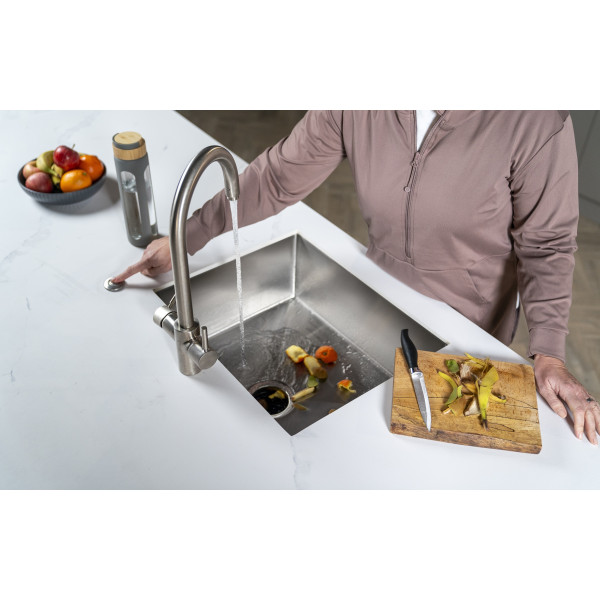 Фото - Измельчитель пищевых отходов In-Sink-Erator Premium 550