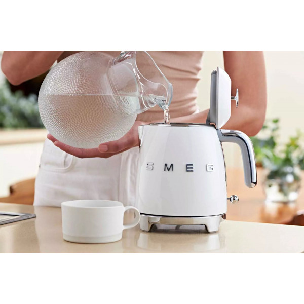 Фото - Електричний чайник Smeg KLF05WHEU