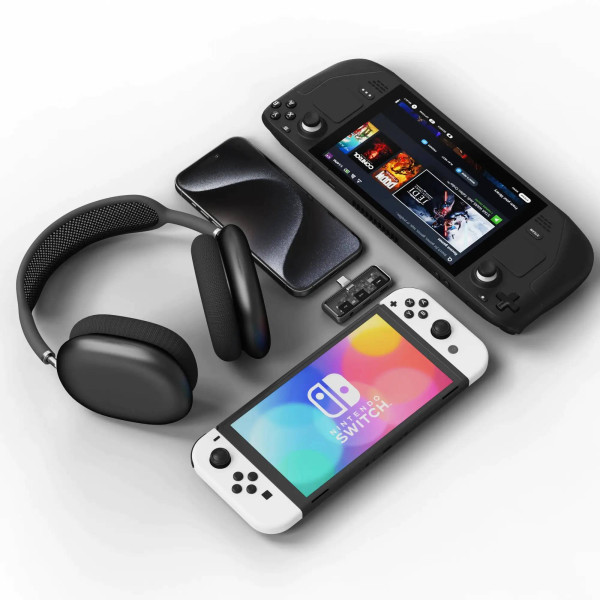 Фото - Хаб USB Satechi Mobile XR Hub with microSD Reader Space Grey (ST-HXRAJM)