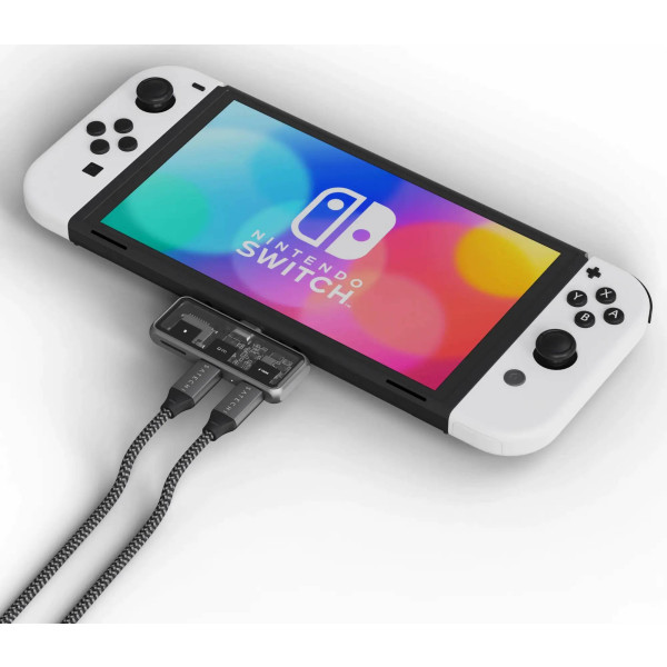 Фото - Хаб USB Satechi Mobile XR Hub with microSD Reader Space Grey (ST-HXRSDM)