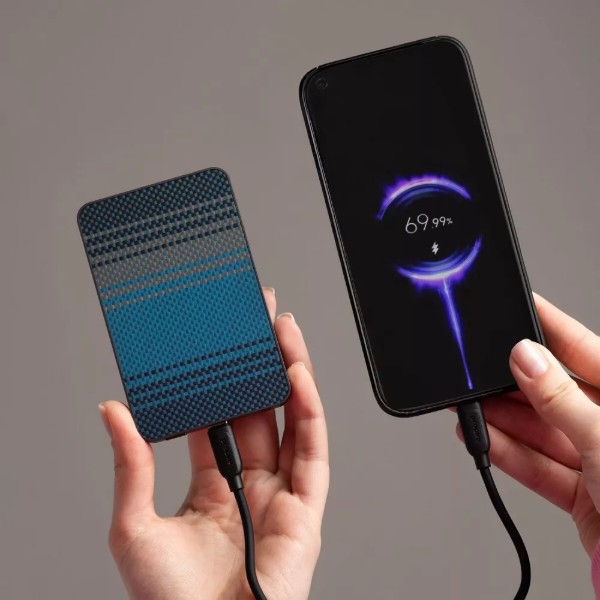 Фото - Батарея мобільна Proove Carbon Slim 20W 5000mAh Nightfall (PBCS20010051)