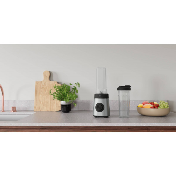 Фото - Блендер стаціонарний Electrolux E4CB1-6ST