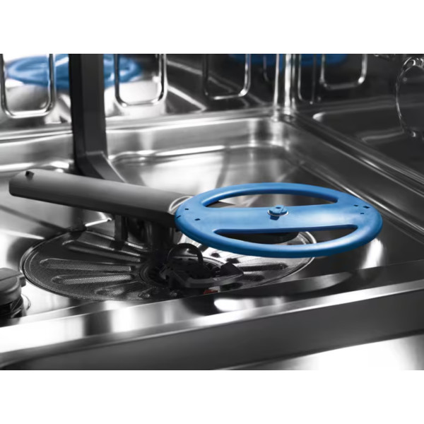 Фото - Посудомоечная машина отдельностоящая Electrolux ESM64831SX