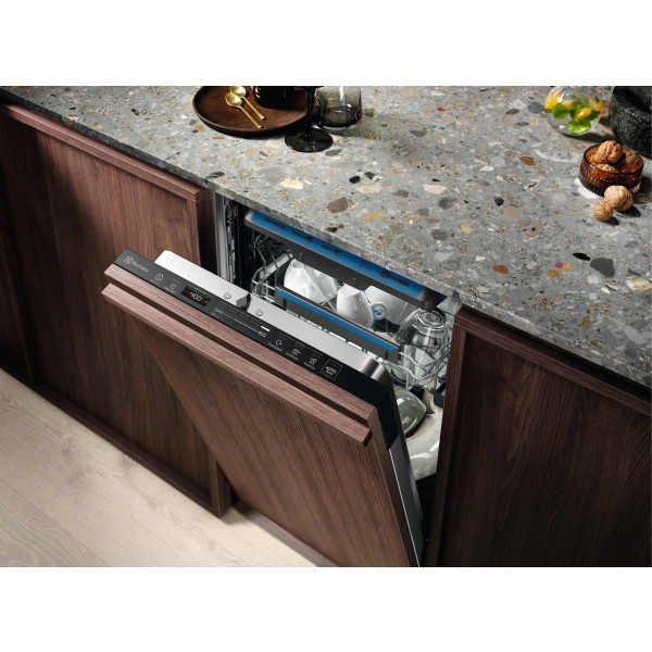 Фото - Посудомоечная машина встраиваемая Electrolux EEM96330L