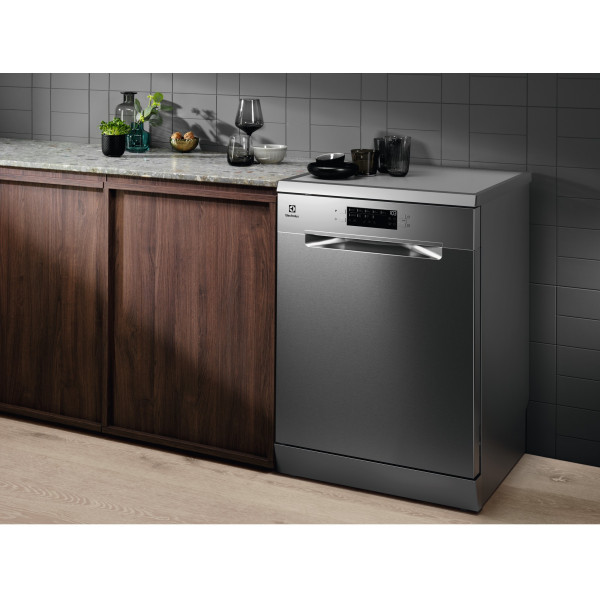 Фото - Посудомийна машина окремостояча Electrolux SEM94830SX
