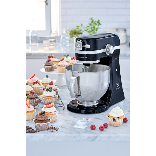 Фото - Кухонная машина Electrolux EKM4200