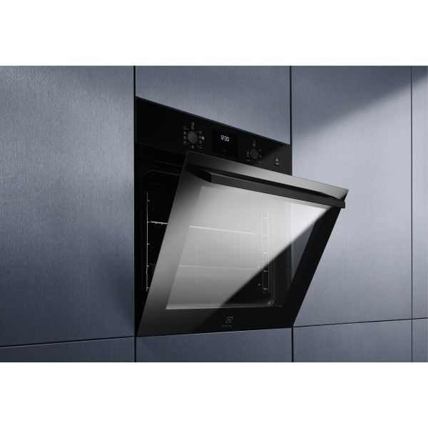 Фото - Духовой шкаф Electrolux EOD3C70TK