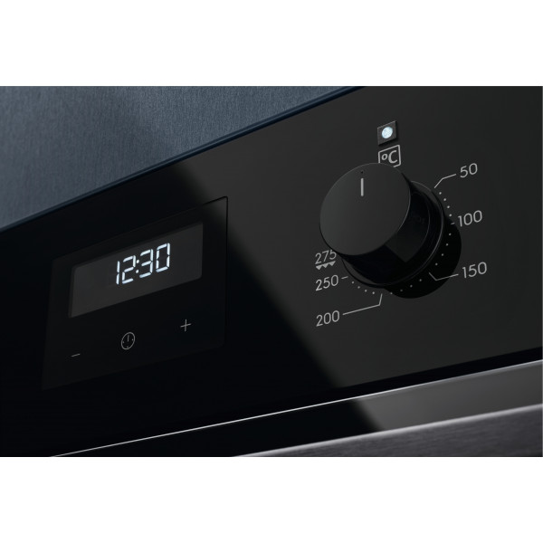 Фото - Духовой шкаф Electrolux EOD3C70TK