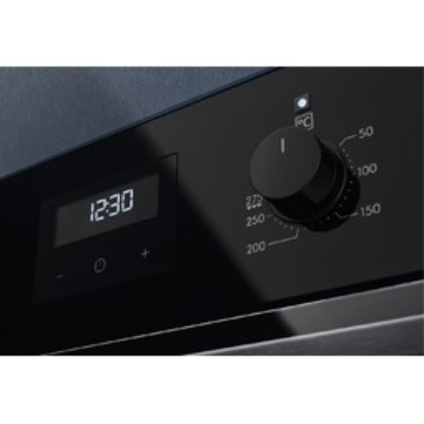 Фото - Духовой шкаф Electrolux OED3H50TK