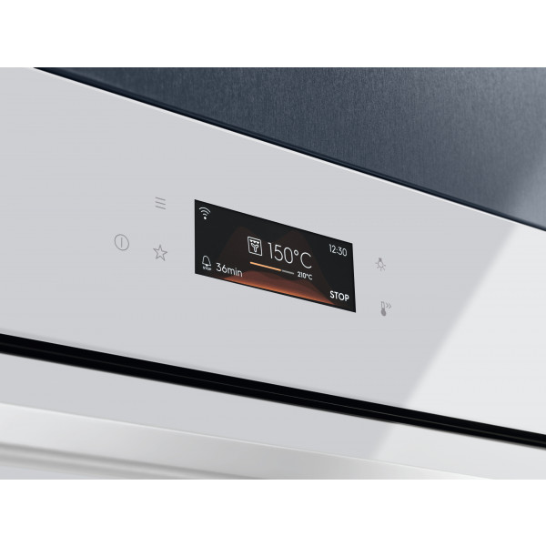 Фото - Духова шафа Electrolux EOE8P39WV