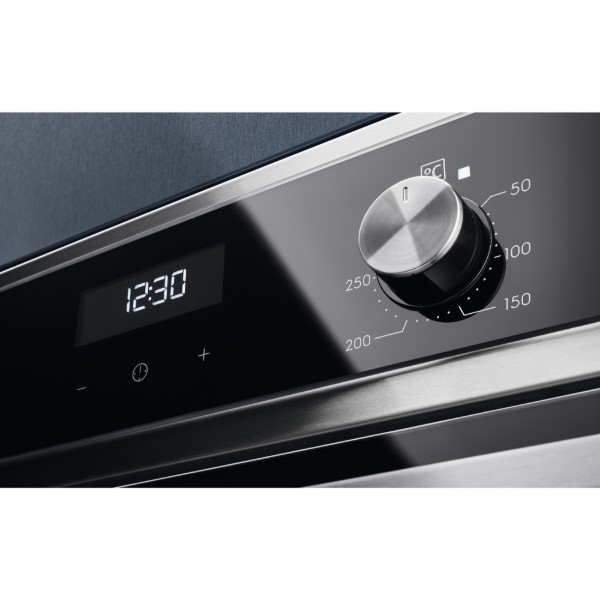 Фото - Духовой шкаф Electrolux EOD5F70BX
