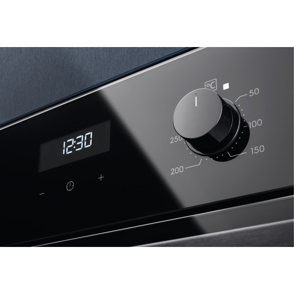 Фото - Уценка - Духовой шкаф Electrolux KODEF70BZ