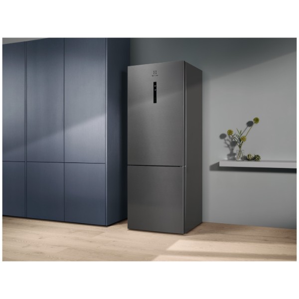 Фото - Холодильник Electrolux LNT6ME46X3