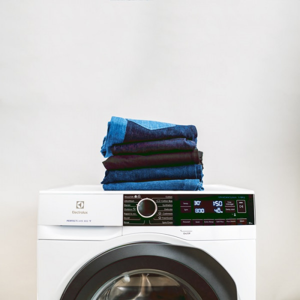 Фото - Стиральная машина Electrolux EW6S3R26SI