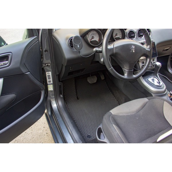 Фото - Килимки з екошкіри в салон авто передні EVAtech ECO для 308 5-doors AT Peugeot 2007-2013 1 покоління Htb EU PT3294AV2CP4BBB