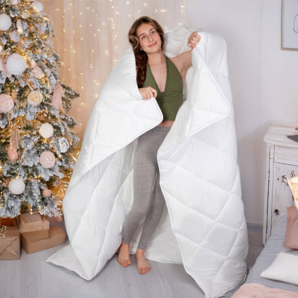 Фото - Одеяло всесезонное двуспальное евро Interscalit с кантом 200х220 (QI01625)