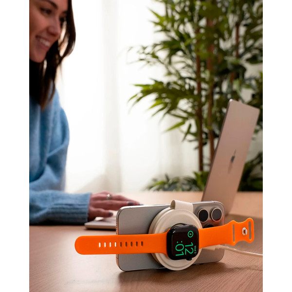 Фото - Бездротовий зарядний пристрій Satechi OntheGo 2-in-1 Wireless Charger Sand (ST-QTG21W)