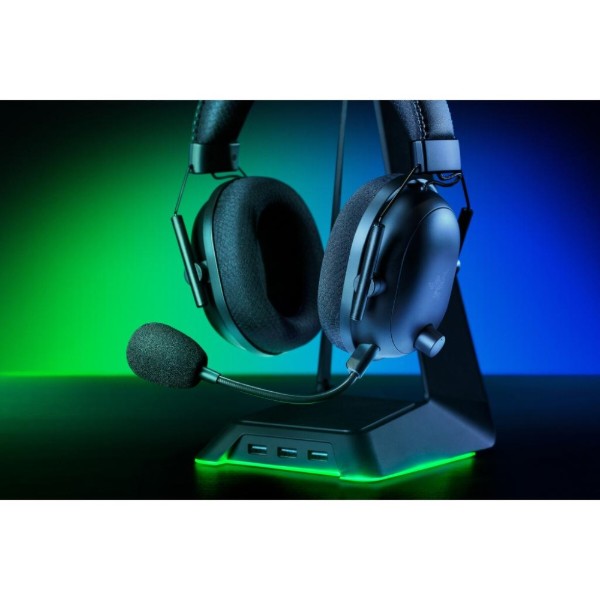 Фото - Гарнитура беспроводная игровая Razer Blackshark V2 PRO Wireless (RZ04-03220100-R3M1)