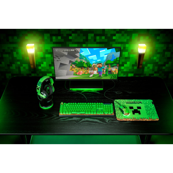 Фото - Клавиатура проводная игровая Razer BlackWidow V4 X Minecraft Edition (RZ03-04704100-R3M1)