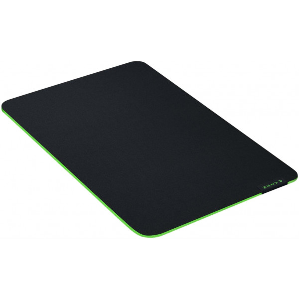 Фото - Коврик для мыши игровой Razer Gigantus V2 Medium (RZ02-03330200-R3M1)
