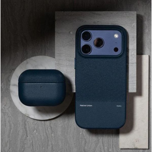 Фото - Чехол для наушников Native Union Classic Case Navy for Airpods Pro 3rd Gen (RECLA-APPRO3-NAV)