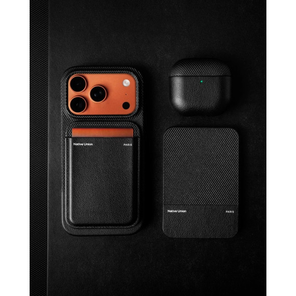 Фото - Чохол для смартфону Native Union RE Classic Case Black for iPhone 17 Pro (RECLA-BLK-NP25P)