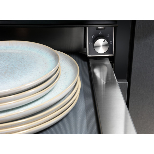 Фото - Шкаф для подогрева посуды Electrolux KBD4T