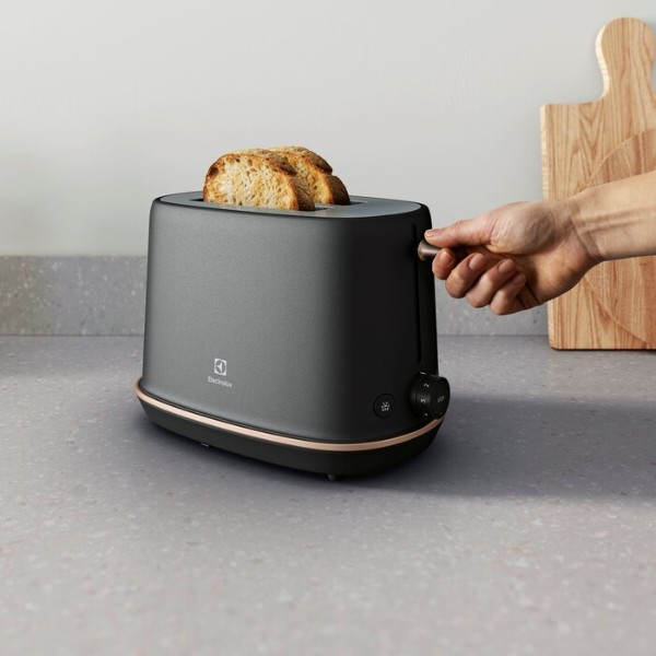 Фото - Тостер Electrolux E7T1-6BP