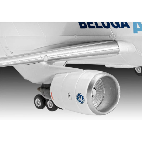 Фото - Набір для моделювання техніки Revell модель літак Airbus A300-600ST Beluga 1:144 (RVL-03817)