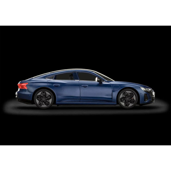 Фото - Набор для моделирования техники Revell модель автомобиль Audi RS e-tron GT 1:24 (RVL-07698)