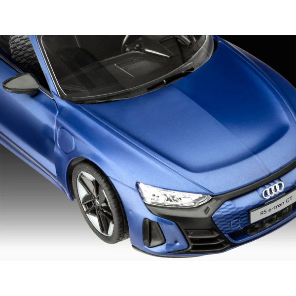 Фото - Набор для моделирования техники Revell модель автомобиль Audi RS e-tron GT 1:24 (RVL-07698)