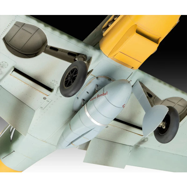 Фото - Набор для моделирования техники Revell модель самолет Messerschmitt Bf109 G-2/4 1:32 (RVL-03829)